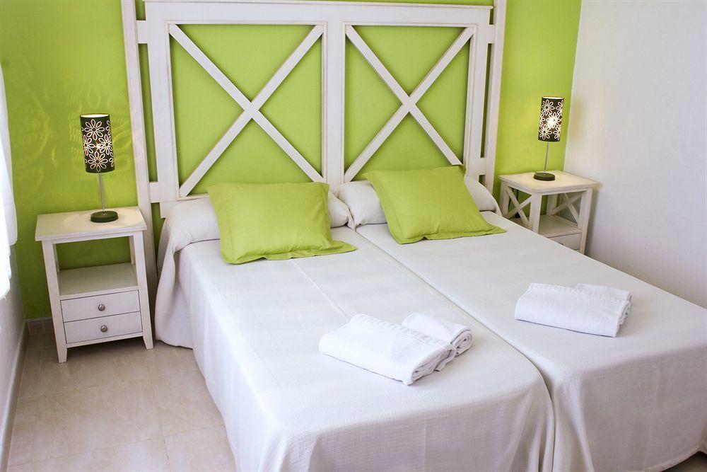 Apartamentos Son Bou Playa Gold 외부 사진